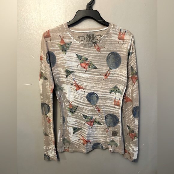 Masha D’yans Tops - Masha D’yans shirt - gray print w/rhinestones lightweight waffle knit sheer